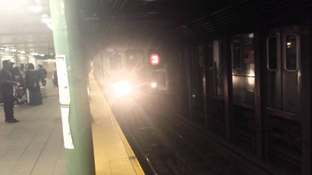 IRT Broadway-Seventh Avenue Line: R142 & R62 (2) (3) Train @ 59th Street-Columbus Circle
