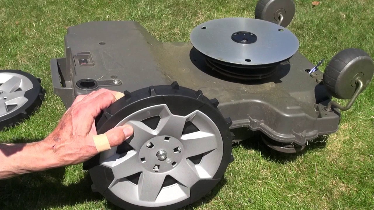 Husqvarna Automower: Installing the Rough Terrain Kit