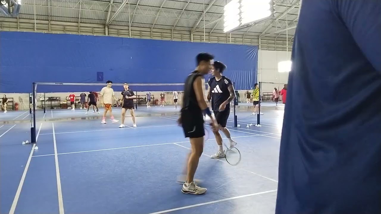 นาย + ฟ้า // นัท + นิว #badminton #กุ๊งกิ๊งชวนตีแบด #bad 