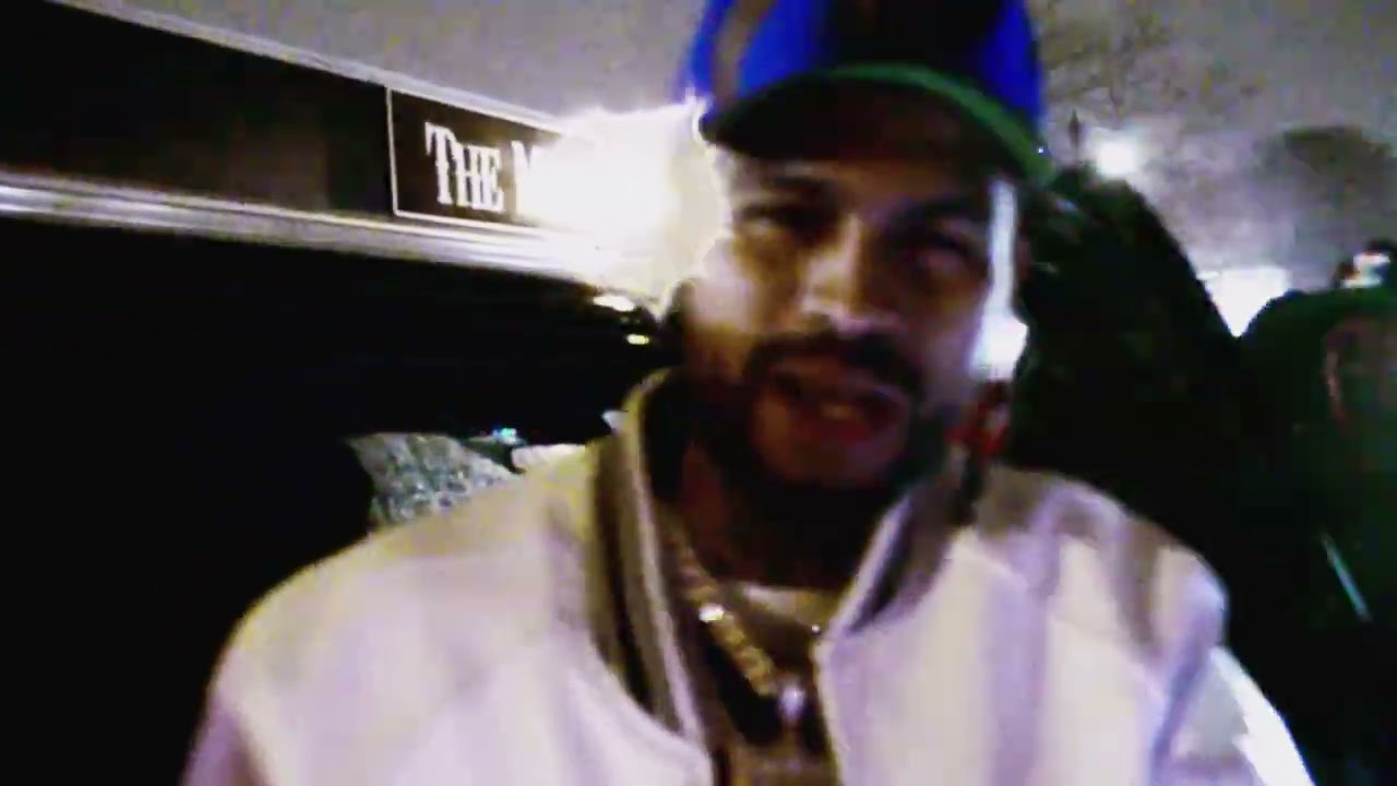 SKIZZ BANGA GETS (DAVE EAST) ATTENTION BEFORE  ENCOUNTERING BOSTON POLICE #harlemnyc #bostonhiphop