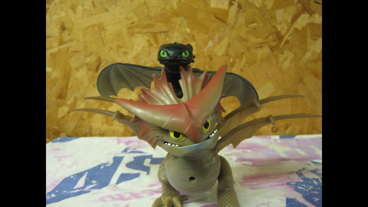 DR 22-  Valka & Cloudjumper Dragon Rider Set!