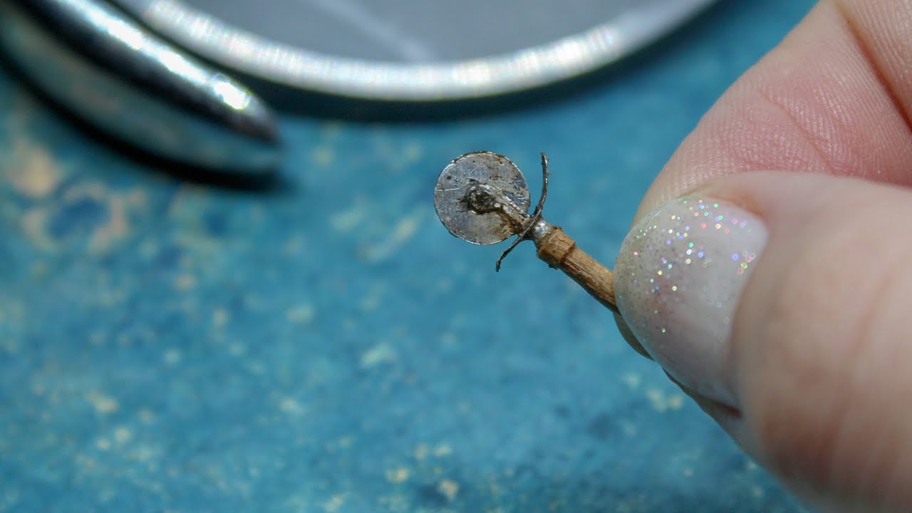 DIY Miniature pizza cutter for dolls | Dollhouse kitchen Tutorial | Dollhouse miniatures