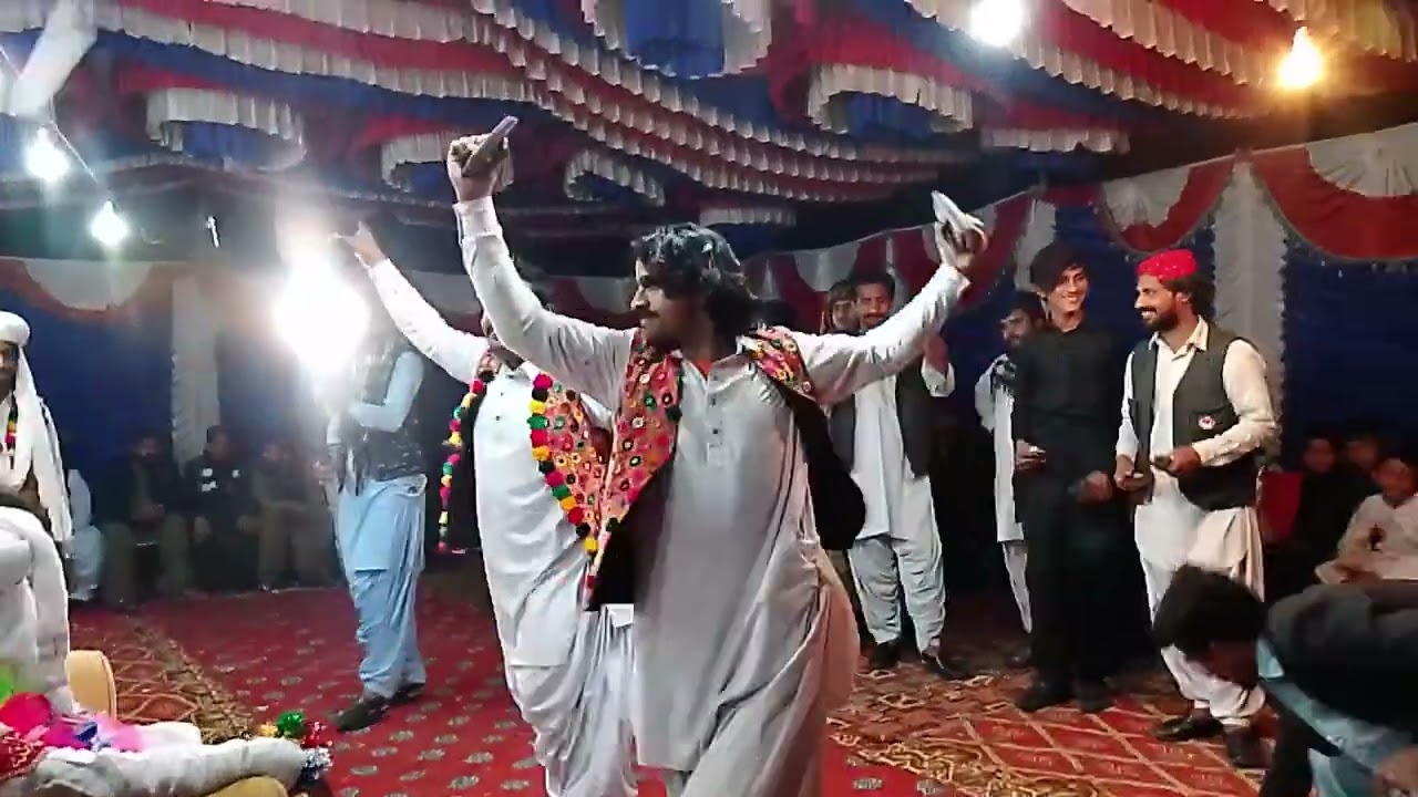 Beautyfull cultural dance ( Saqafti jummer )