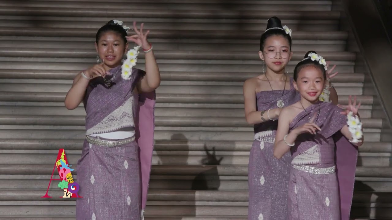 Lao Cultural Dance - Champa Muang Lao Folk Dance