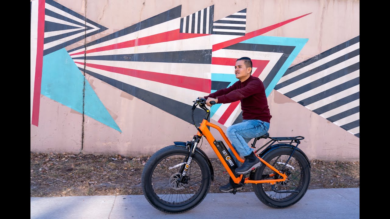 Climate Protection Fund Highlight: Denver's E-Bike Library for Essential Workers