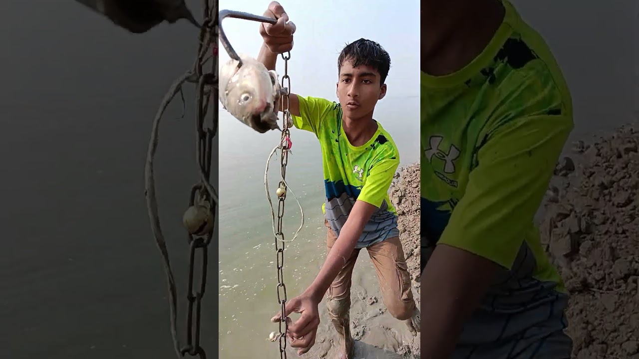 Unbelievable Mud Fishing Catch! 😱🎣 | Real Village Survival Skills