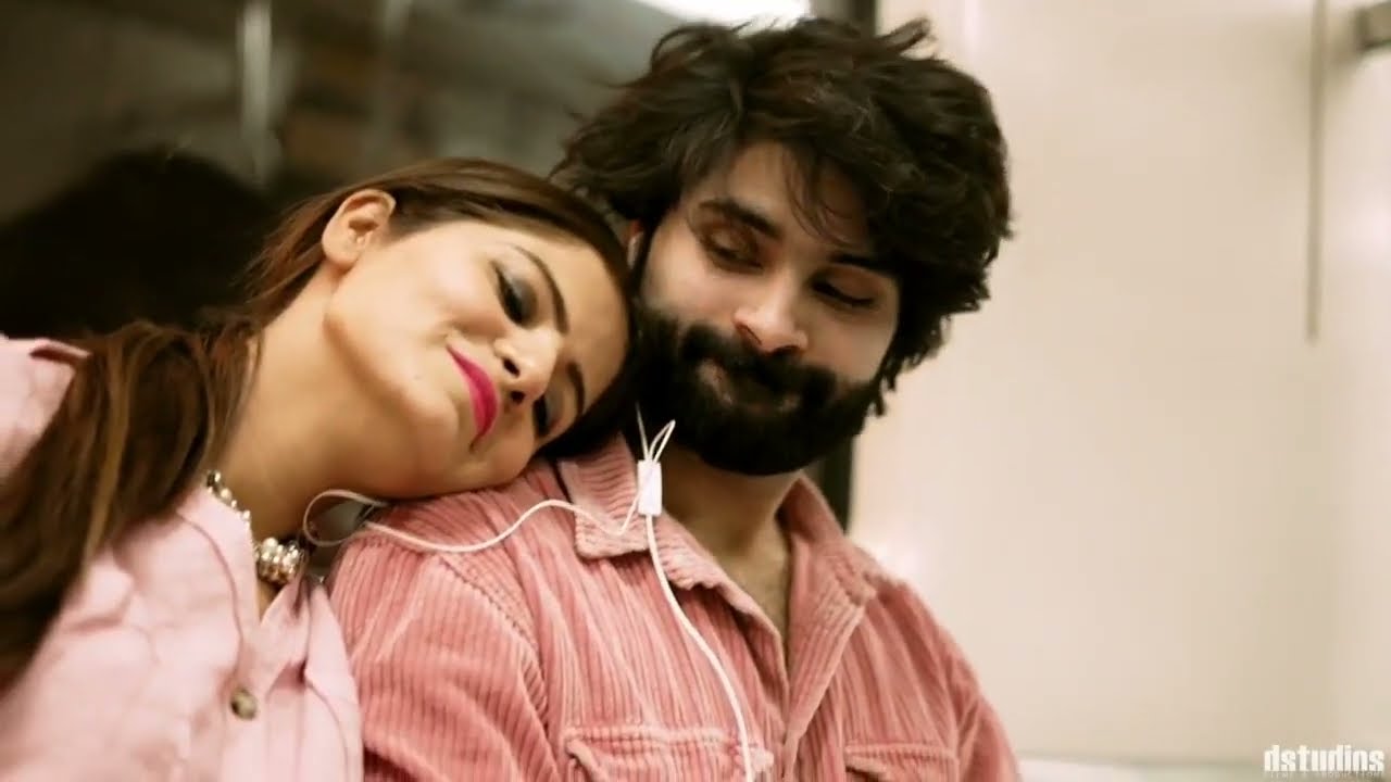 Pre-Wedding Shoot at Jaipur Metro within 3 Hours (100% Natural)
