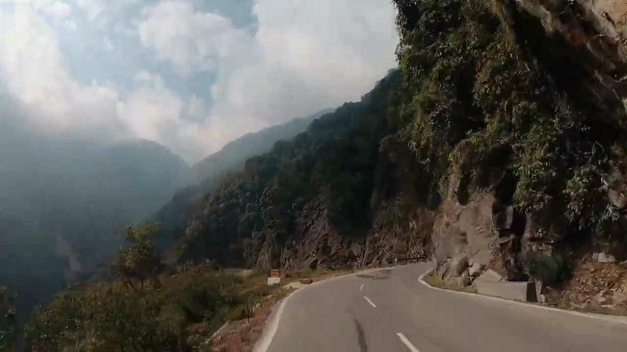 Thimphu - Gedu Road, Beautiful Bhutan views