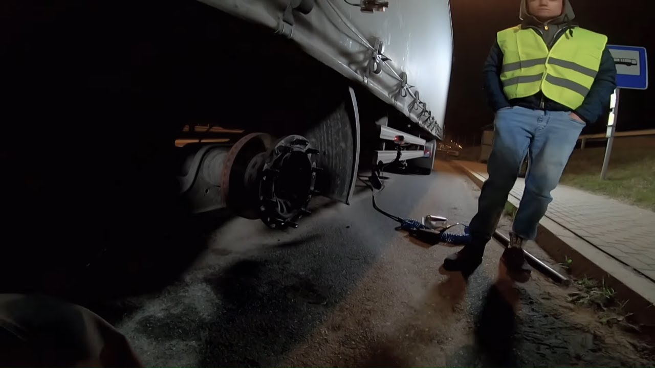 Awaria ciężarówki była tylko kwestią czasu! #Mobilni_Mechanicy