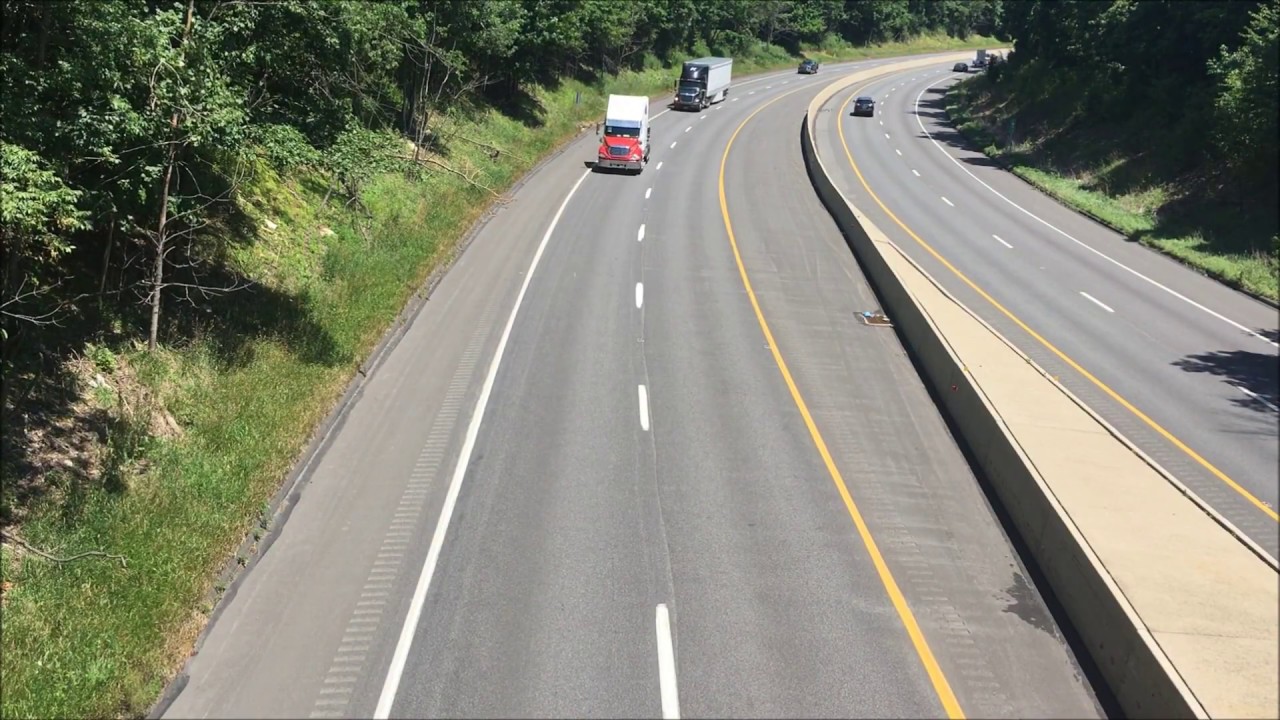 Truck Spotting On Route 33