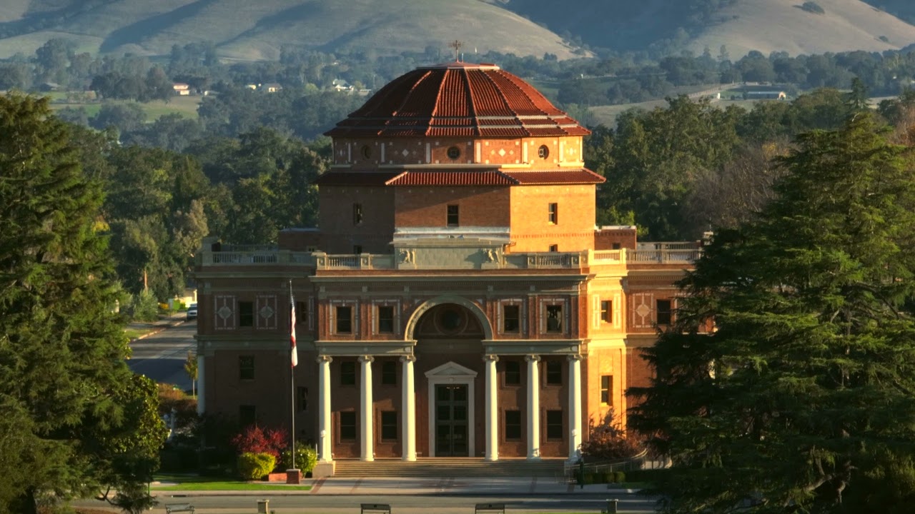 Atascadero City Hall & Downtown Drone Footage 4K | DJI Mavic 3