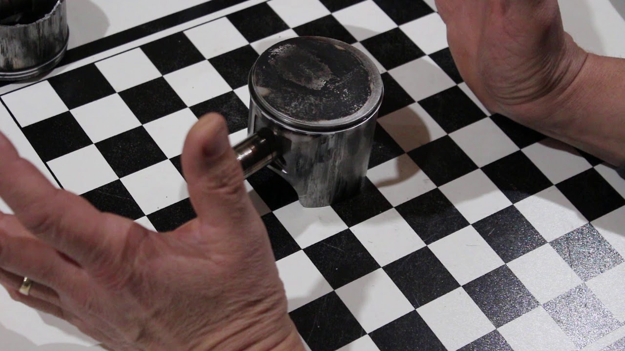 2 Stroke Pistons examined, video 2 of 2. Cold Seize Explained