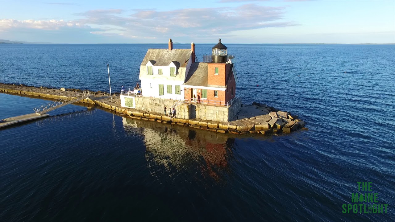 Rockland Breakwater Lighthouse, Rockland, Maine | The Maine Spotlight
