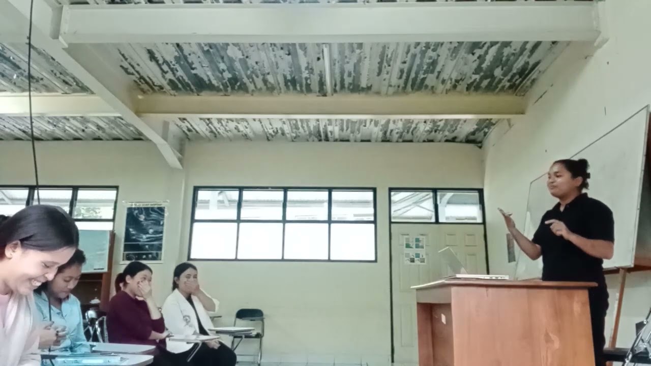 Keterampilan memberikan penguatan yang harus di miliki oleh calon guru 