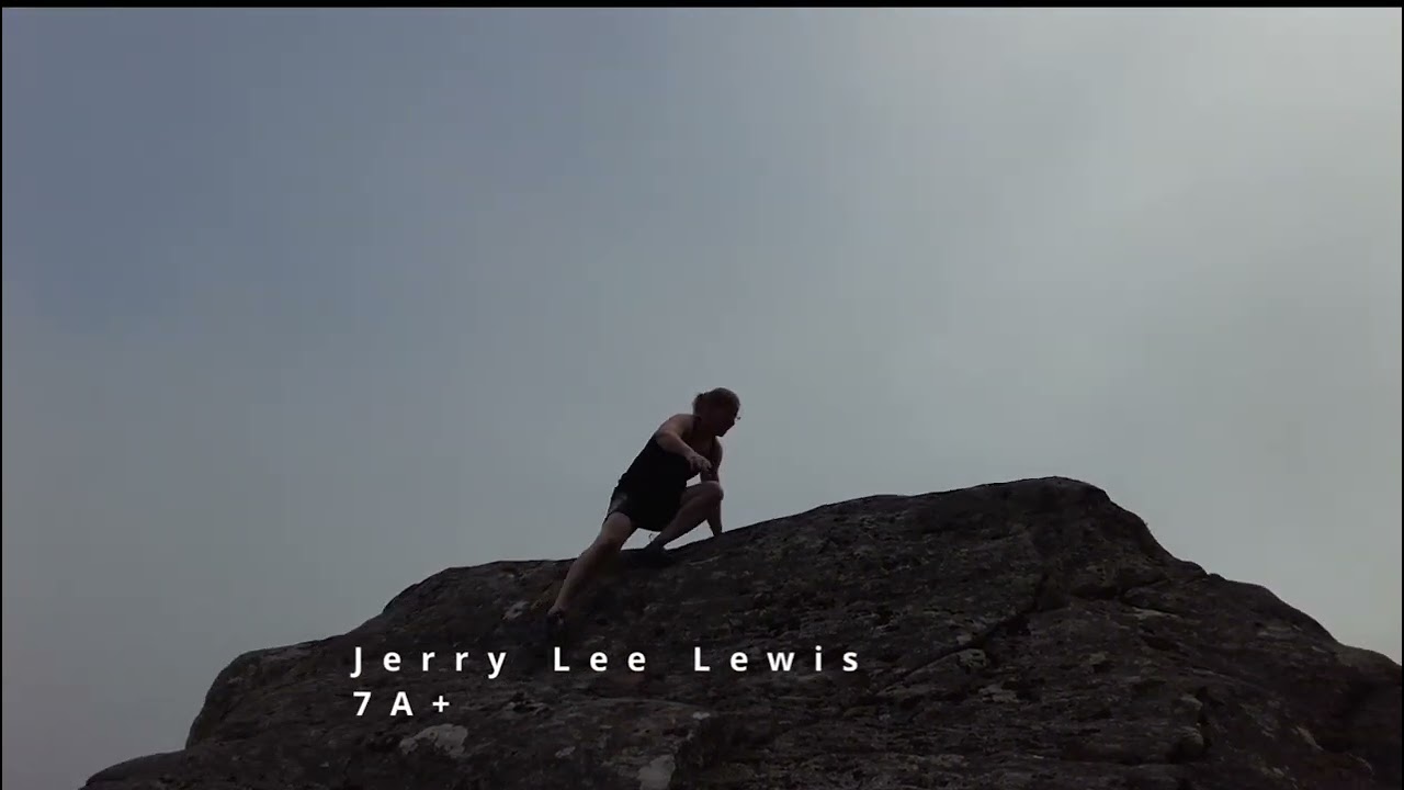 Flø summer holiday bouldering in Norway