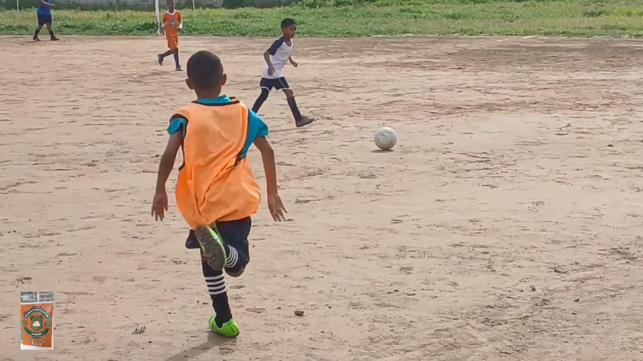 Hoje também teve jogo do sub 8 enfrentou a escolinha de cabaceiras