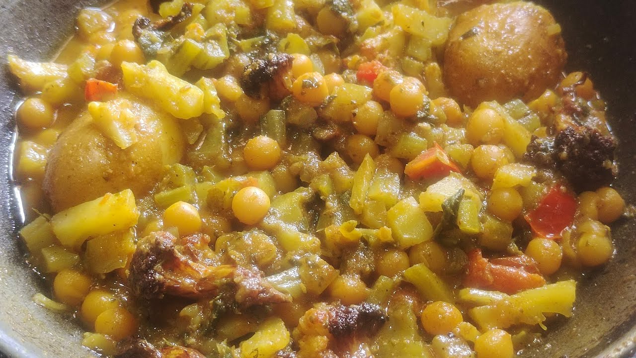 Village Style ଫୁଲ କୋବି ମଟର୍ ଚନା ତରକାରୀ 😋😍 / Matar Cauliflower Curry @ANSVlogs9255