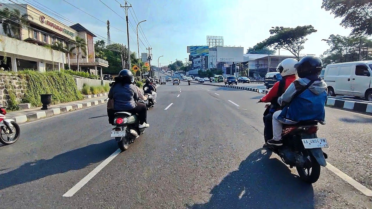 Jelajah Semarang Sekalian Nyicipin Aspal Mulusnya! | MotoVlog 062
