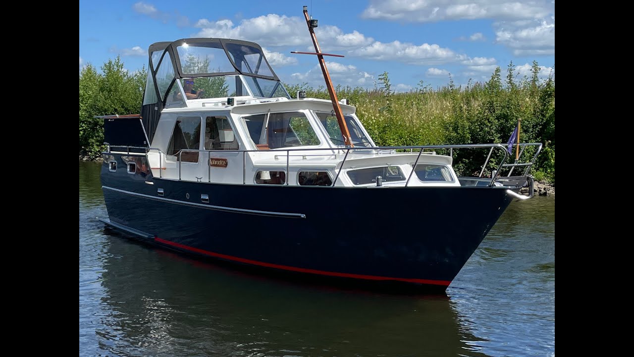 Aquanaut Beauty 900