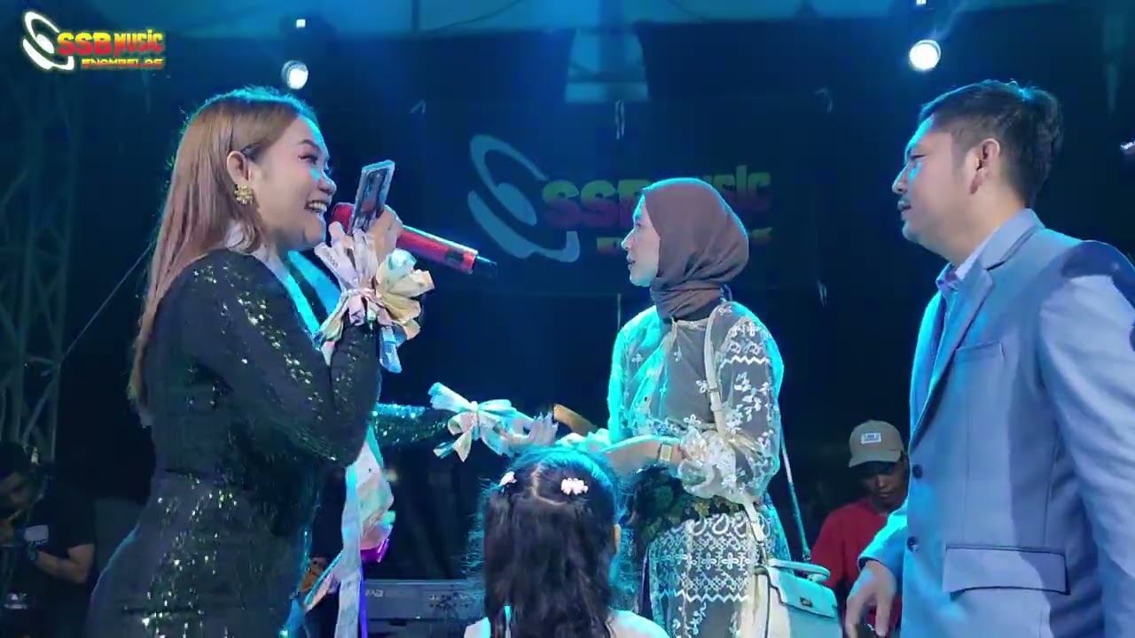 Jangan tunggu lama lama - erika syaulina & aan mahesa