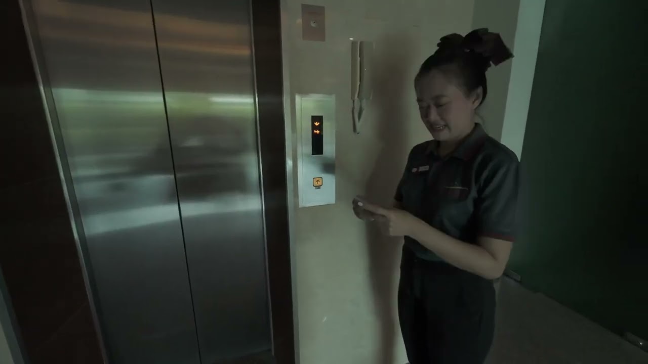 Part 2 - Searching for a hotel Kiang Haad Hotel الجزء 2 البحث عن فندق - كيانج هاد