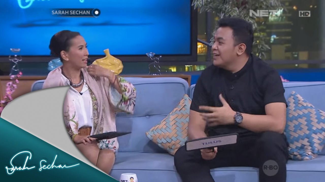 Jennifer Arnelita dan Tulus bermain games meneruskan lagu