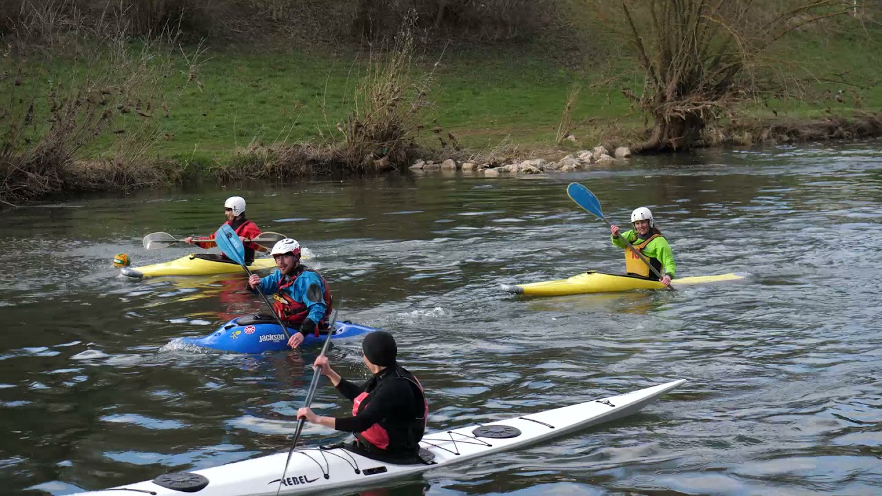 Kein Stuss am Fluss 🐦: Die Paddelfreunde Tübingen