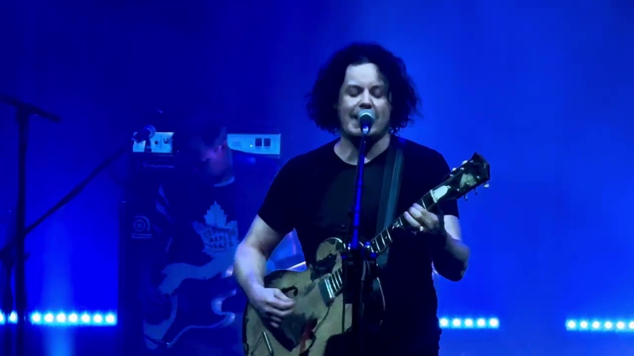Jack White - “Seven Nation Army” - Live - Uptown Theater - Kansas City, MO - 4/4/25
