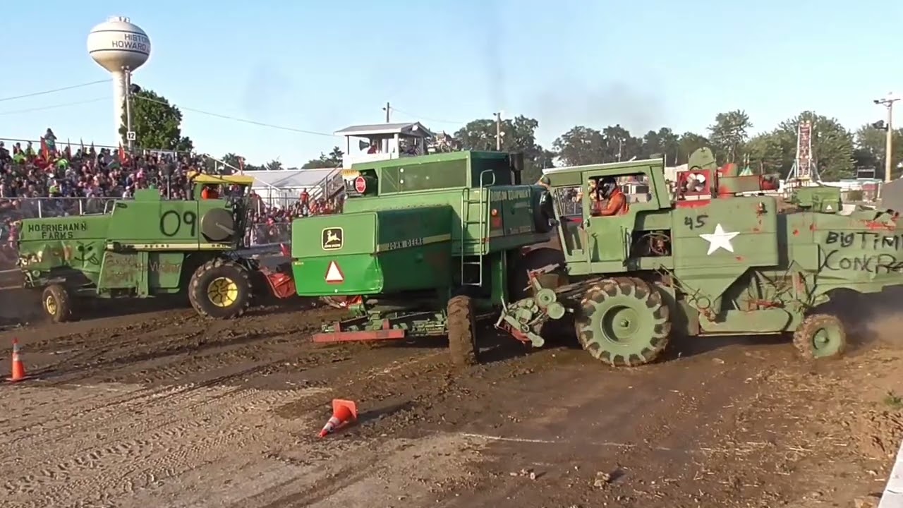 COMBINE DERBY (heat 1 @ Wright County Fair)