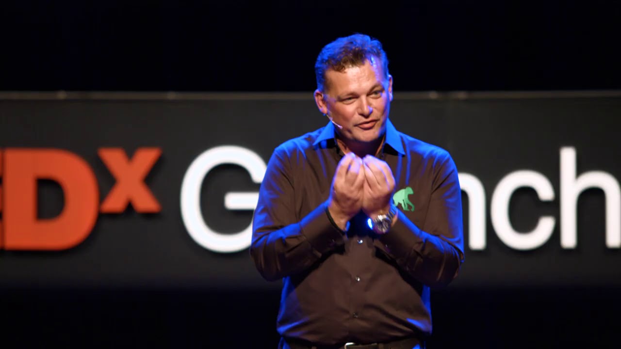 Social awareness with monkeys and humans | Dani&euml;l Seesink | TEDxGorinchem