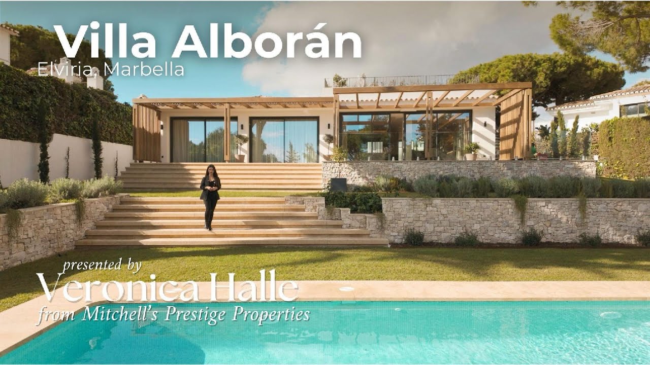 Luxusní bydlení v Elvirii:exkluzivní vila se střešním soláriem a moderním interiérem Mitchellspp.com