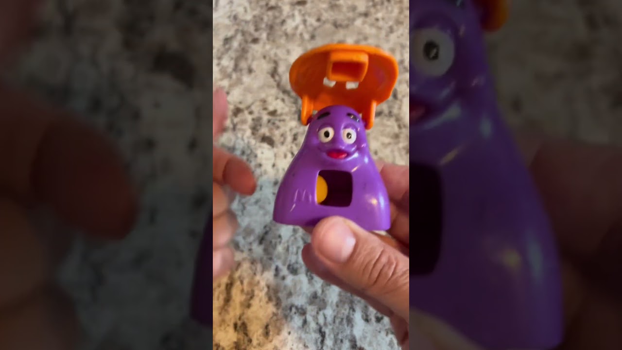 Диспенсеры для конфет в стиле 90-х в McDonald's на Хэллоуин! #ностальгия #happymeal #mcdonalds #h...