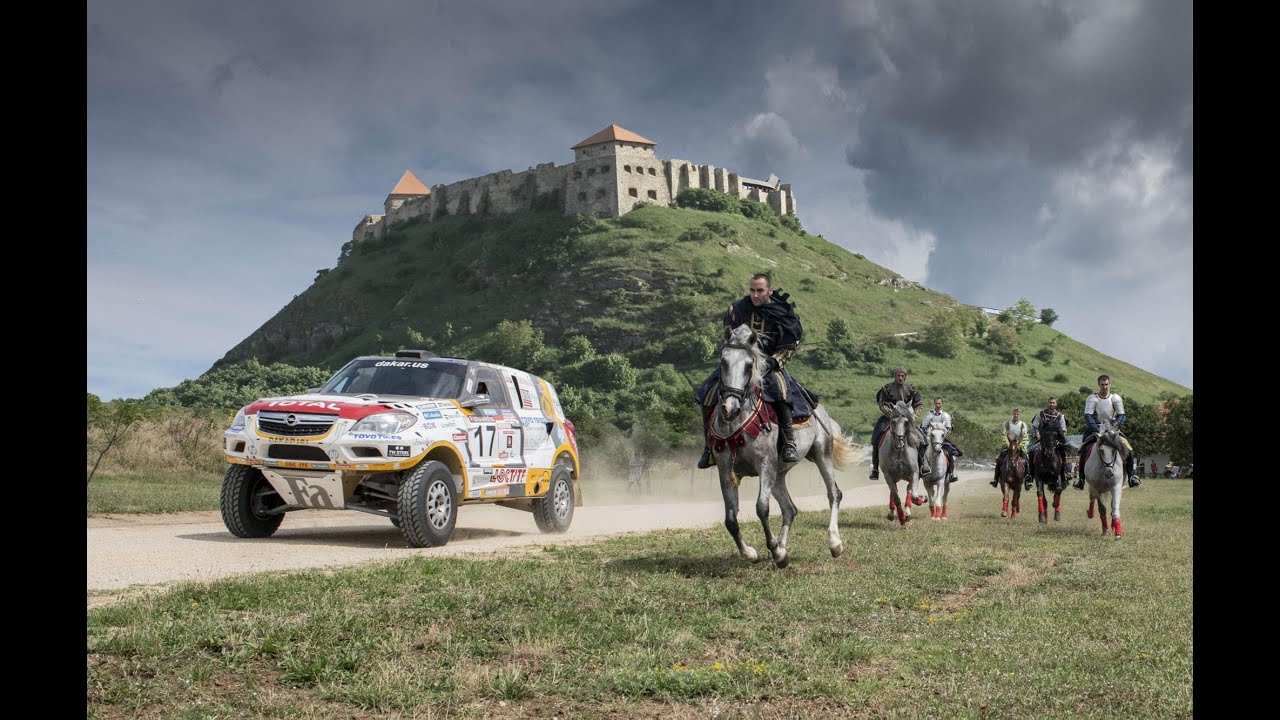 Lóerők harca: Sümegi vár - Opel Dakar Team