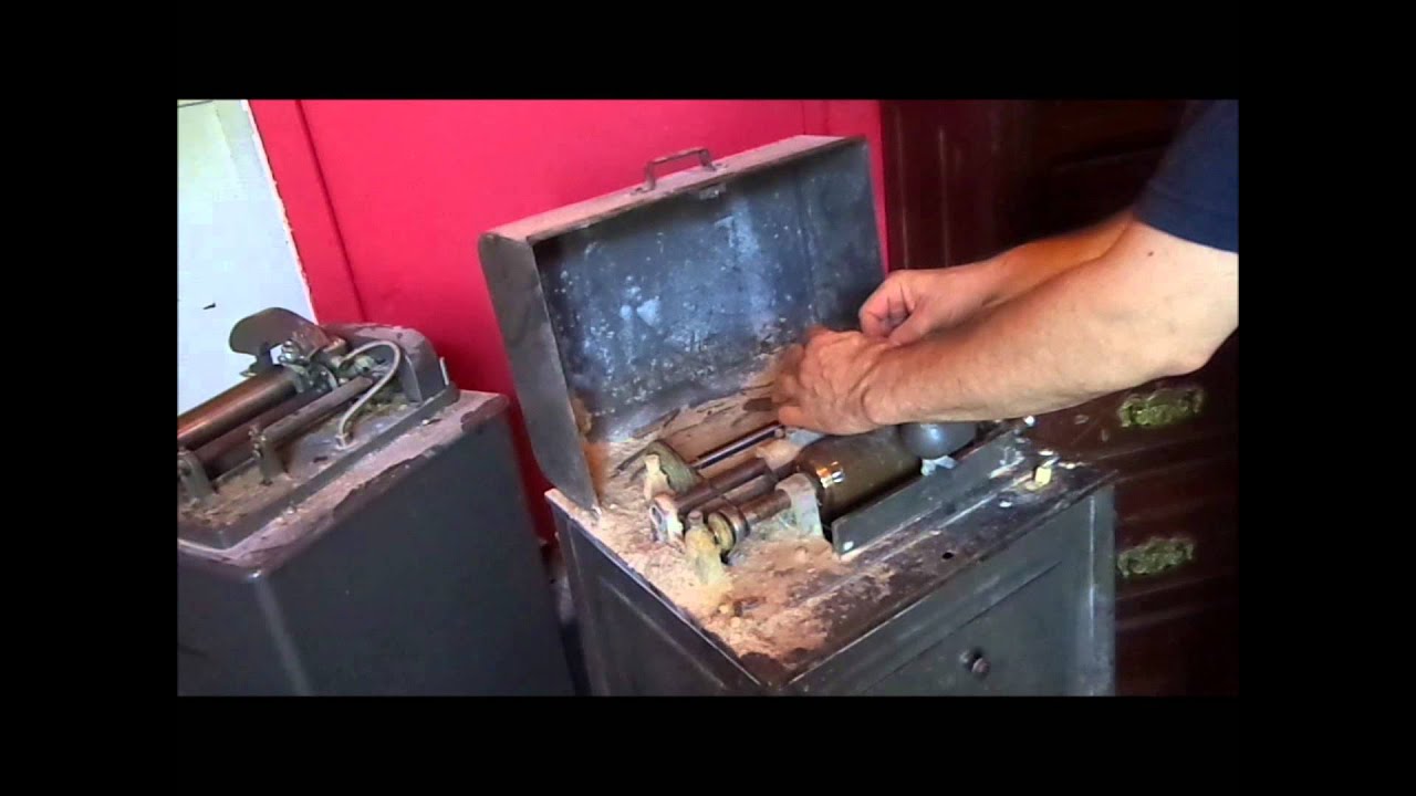 The Manufacture of Edison brown wax cylinder records