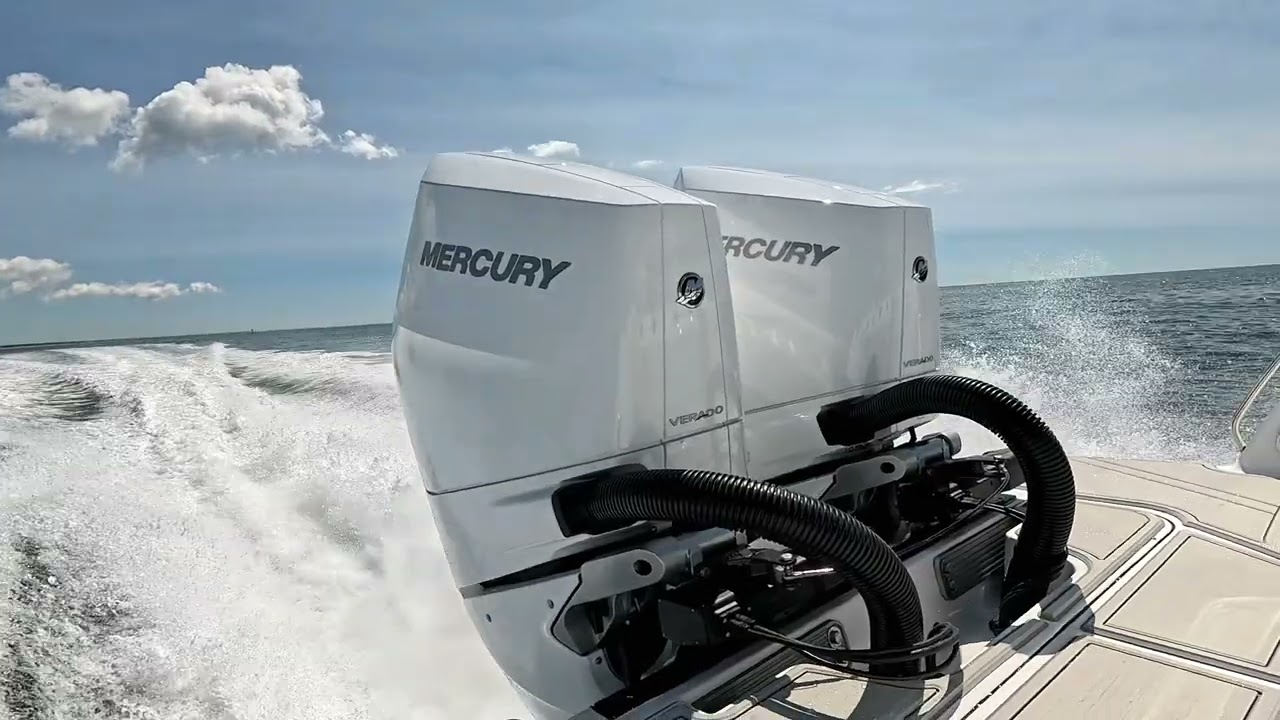 TWIN V10 MERCURY VERADOS FULL THROTTLE!!
