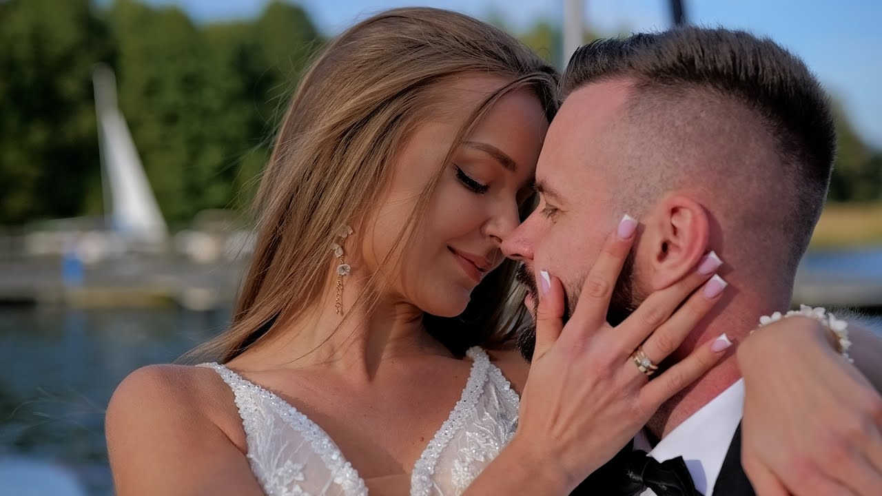 K&M/WEDDING TRAILER