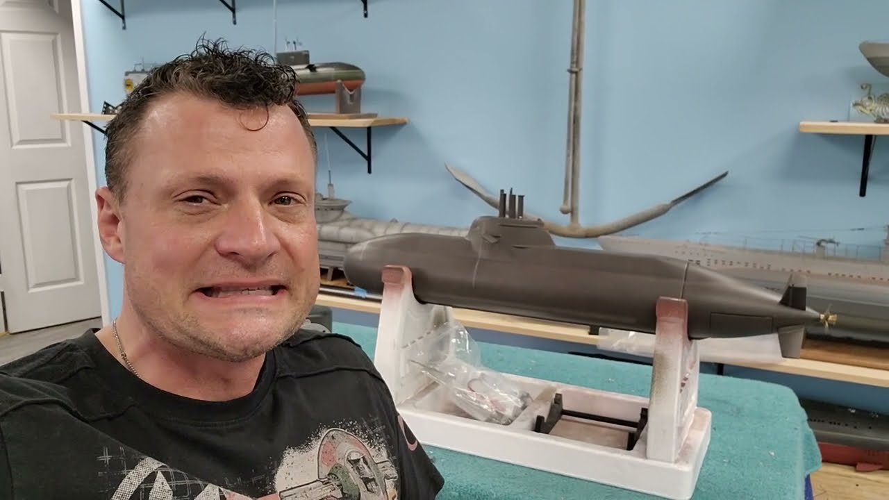 Repairing and upgrading the Maximum Modelbau Type 212 RC Submarine