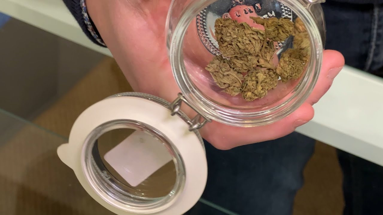 La vente de fleurs CBD &agrave; nouveau autoris&eacute;e