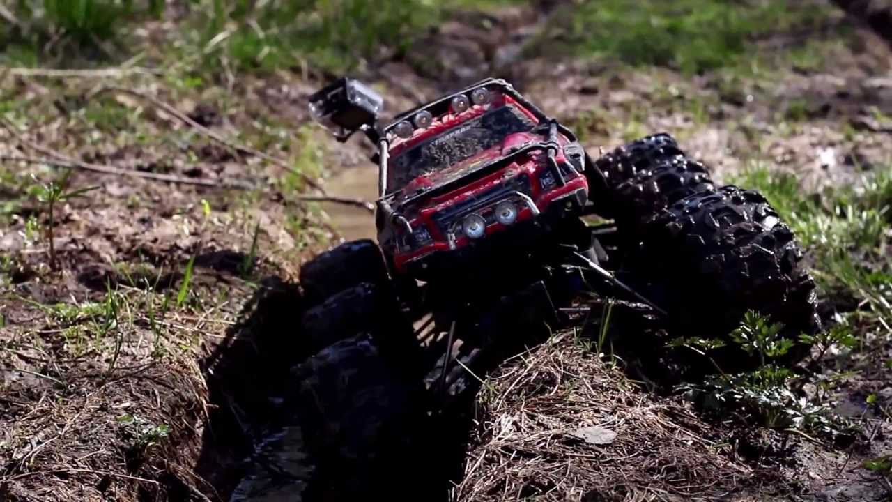 Traxxas Summit 6x6 Part9 Mud race (GoPro Hero 3 test)