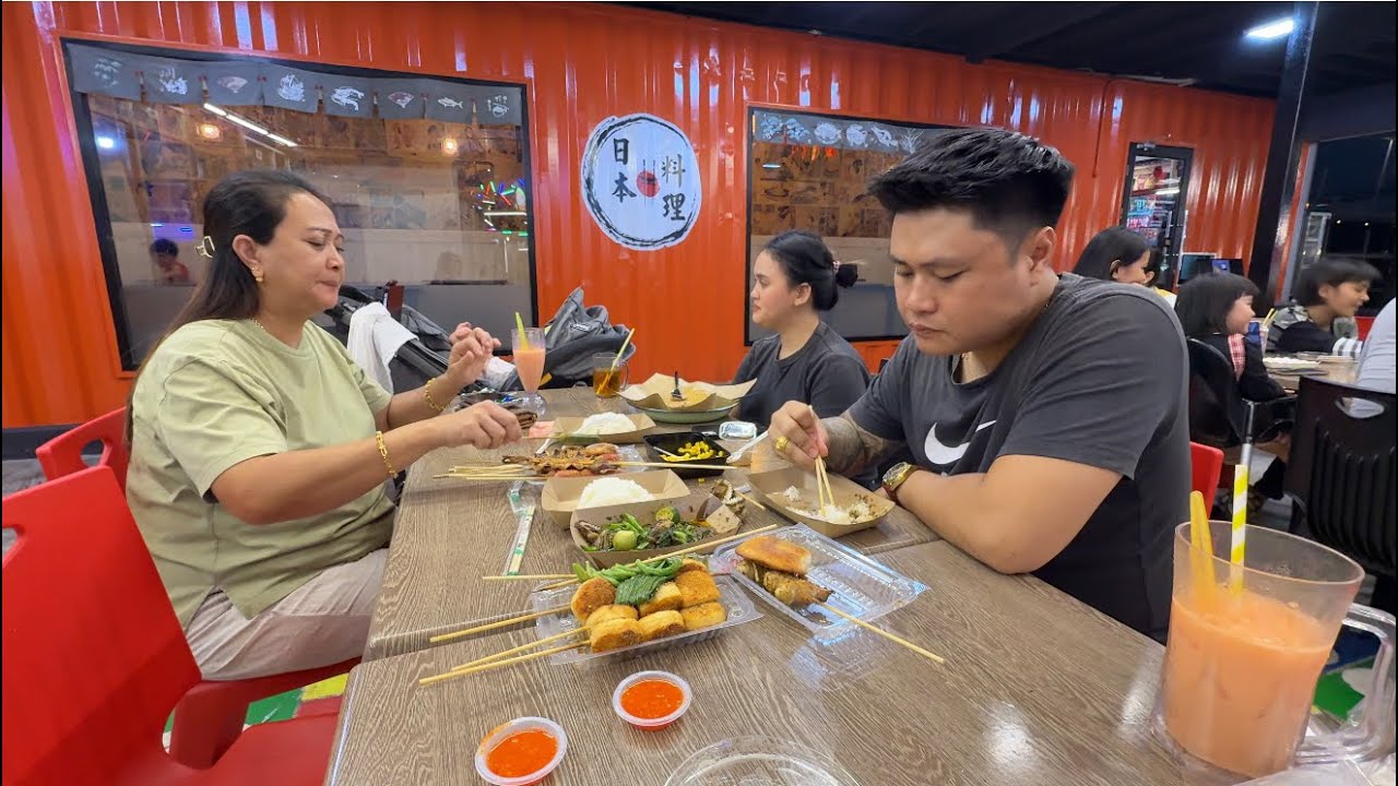 Popular Foodcourt itu Wajib 