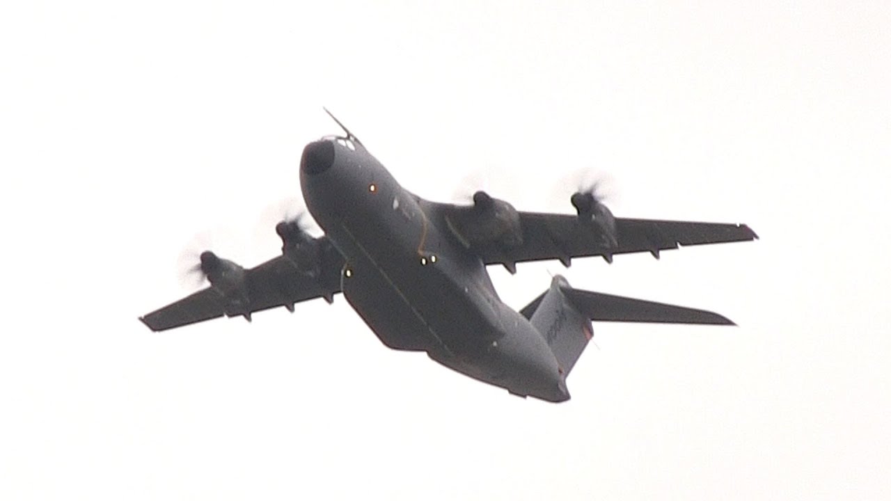 Erste Landung des Airbus A400M auf dem Fliegerhorst Wunstorf