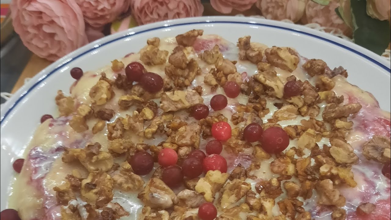 Восхитительный, Вкуснейший КЛЮКВЕННЫЙ ПИРОГ С ГРЕЦКИМИ ОРЕХАМИ на сковороде!Невозможно оторваться.