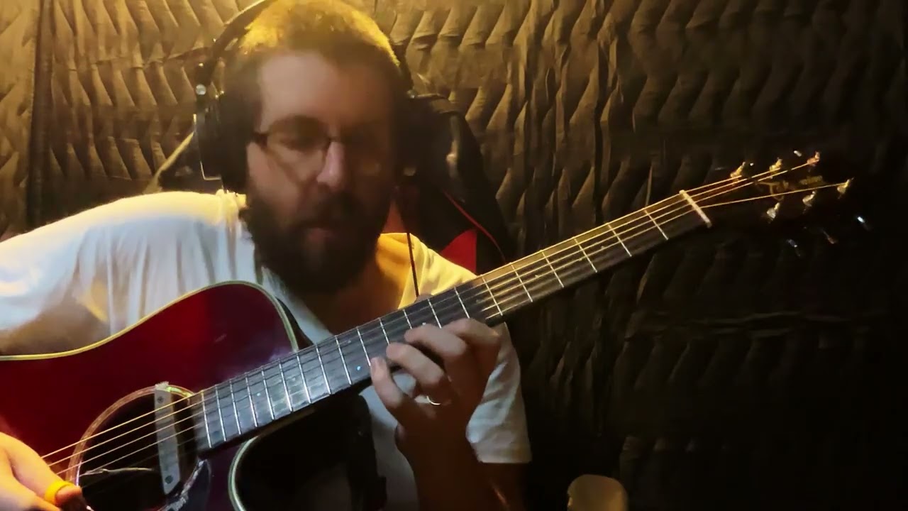 Fly me to the moon 🌃 bossa nova style - Bart Howard🎤( No hands live looping )🎧🎼🎹