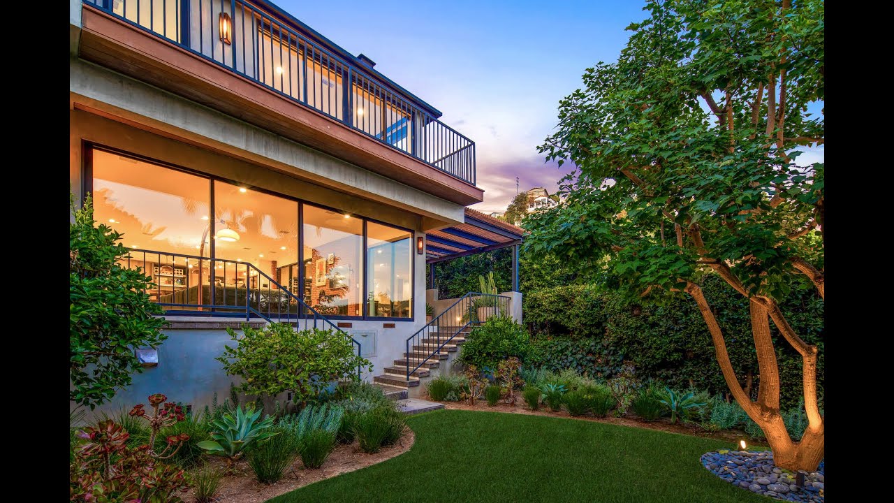 1490 Sunset Plaza Drive | Hollywood Hills
