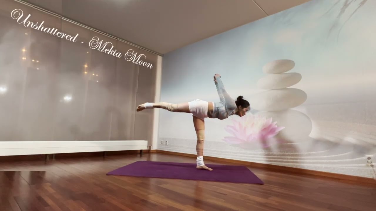 Unshattered- Mekia Moon | Bđ Cô Rii | #flowyogaeu