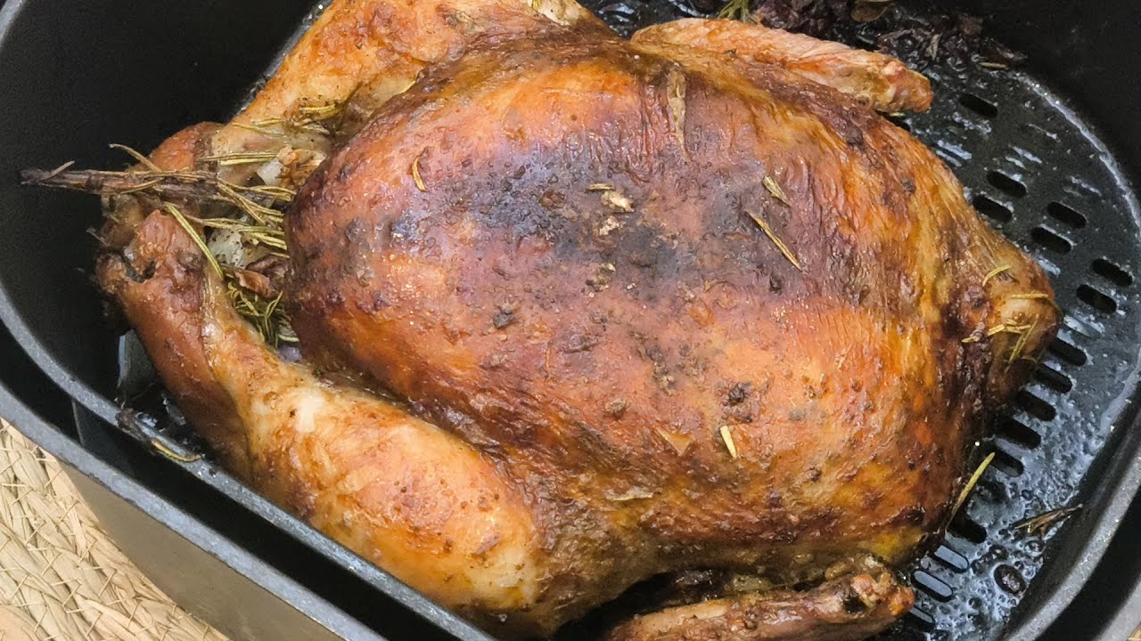 فراخ مشوية بالزبدة والروزمارى خطيرة  😋😋😋