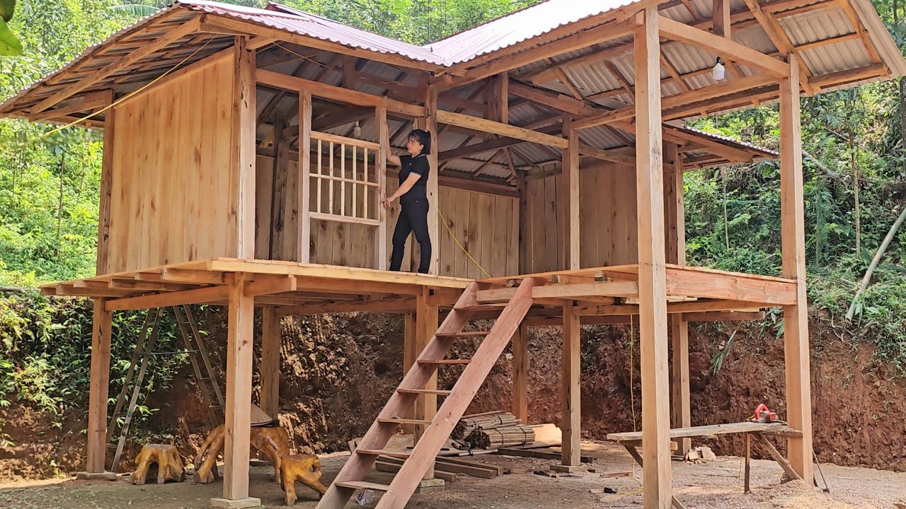 How to build a wooden house, complete the installation of window frames with wooden bars - Ep1