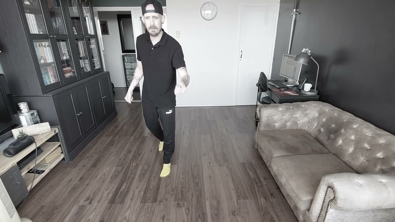 Learn2LineDance- Crazy Jump (English + Nederlands/Dutch)