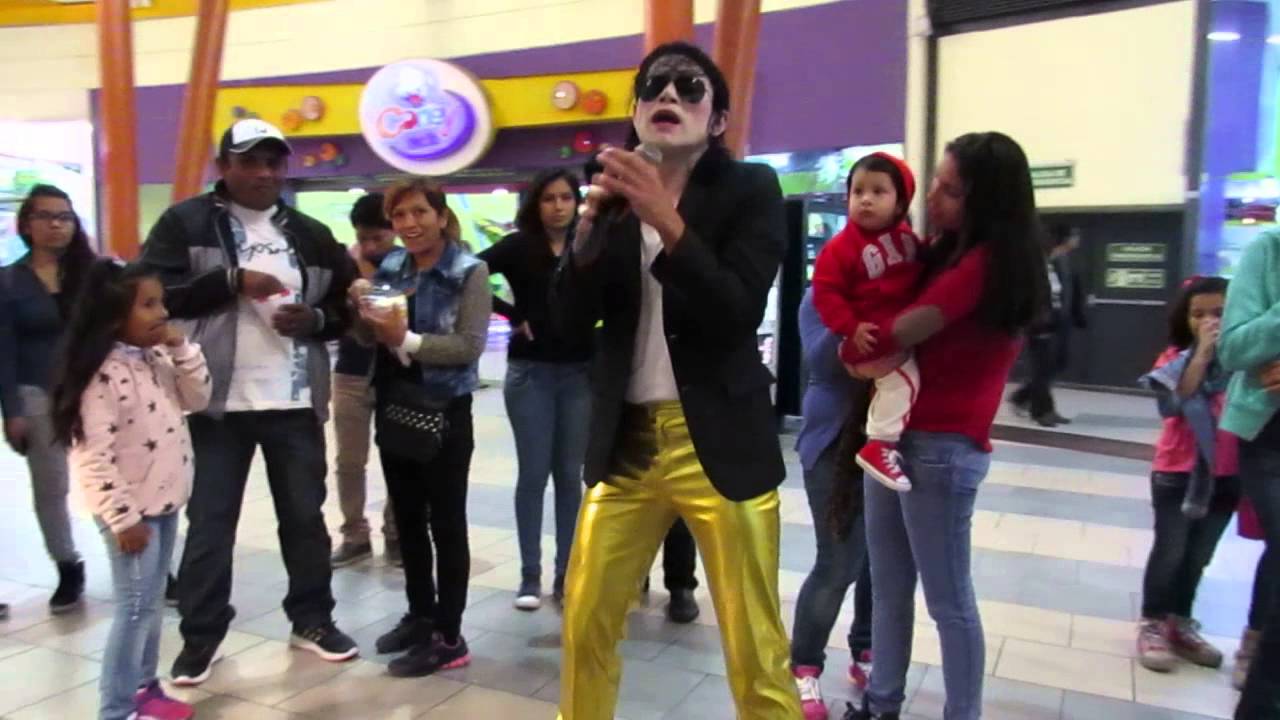 Michael Jackson Peruano Jhon Palacios: Album of the wall (Centro Comercial)