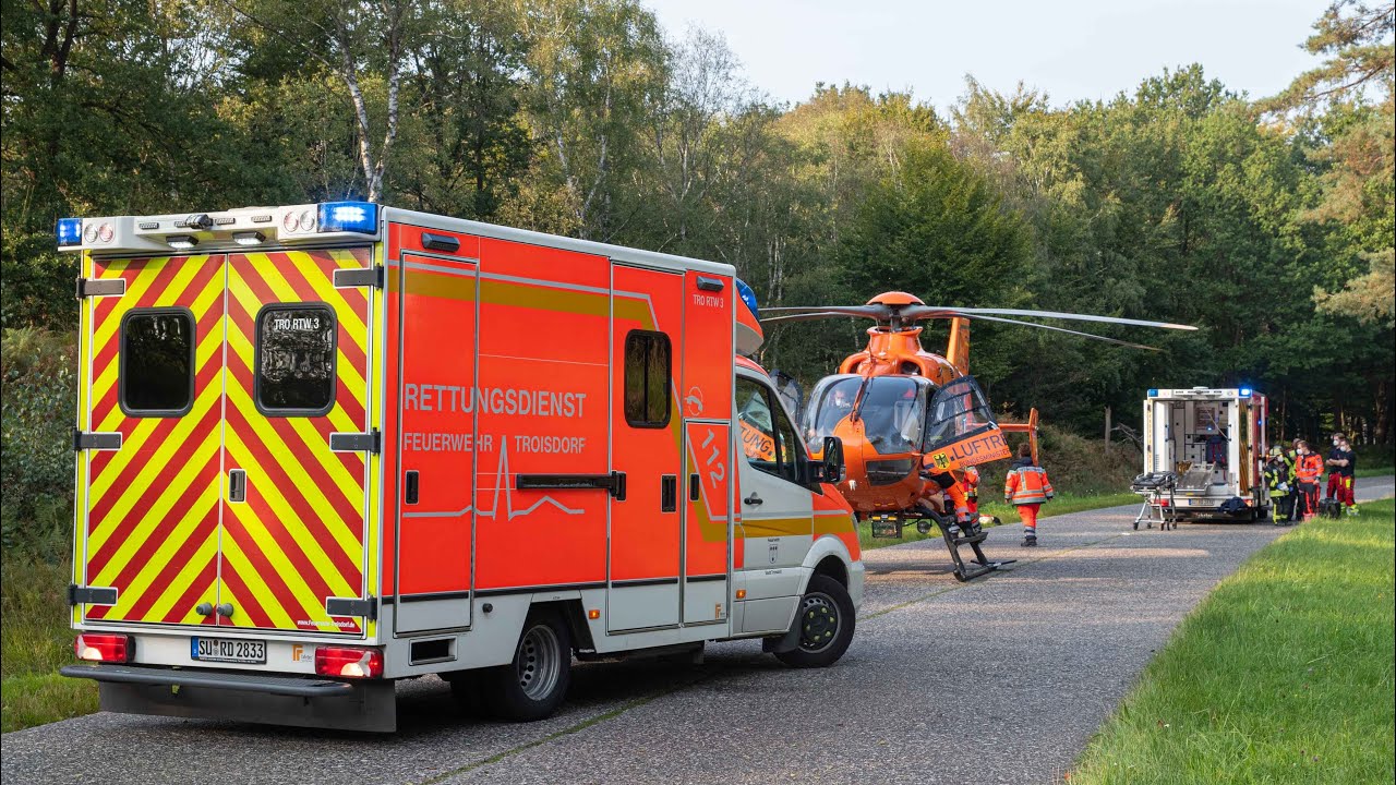 18.09.2021 - Opa erfasst Sohn und Enkel und schleudert in Porsche - 2 RTH im Einsatz